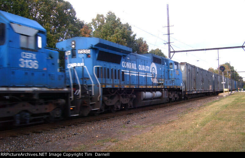 CSX 7335 on Q301